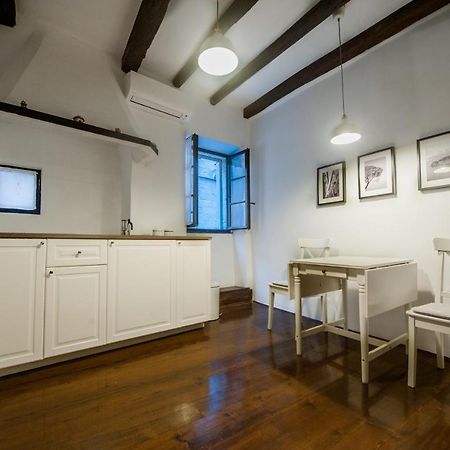 Studio Apartment Casa Di Pietra Rovinj Extérieur photo